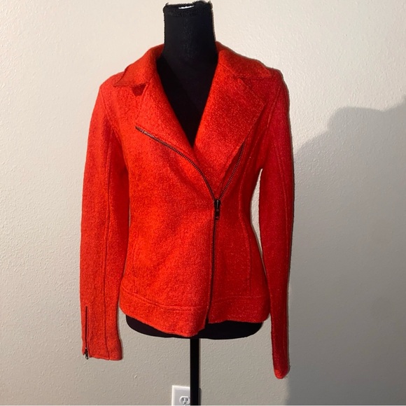Tahari Boiled Wool Red Biker Jacker Sz Small Boucle Bright Red - Picture 1 of 8